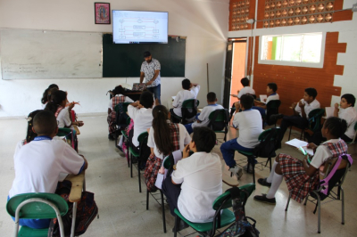 Los municipios de Antioquia se preparan para que los actores del sistema educativo regresen a las aulas: los maestros se reincorporarán el 9 de enero y los estudiantes el 15 de enero