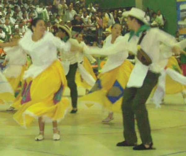 Cultura y folclor en el sector educativo