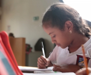 Estudiantes de algunos municipios no certificados del departamento continuarán en estudio en casa