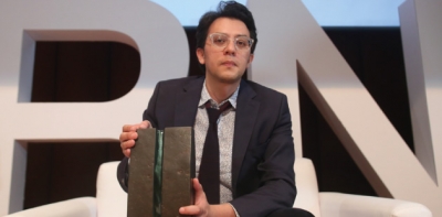 Antioquia se suma al reconocimiento del escritor Andrés Felipe Solano: disciplina y tesura.