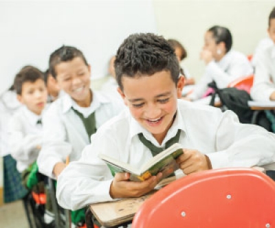 La Secretaría de Educación de Antioquia recupera niños de la deserción escolar