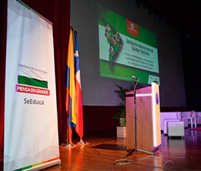 Se llevó a cabo con éxito el Seminario Internacional de Calidad Educativa en la Universidad de Medellín.