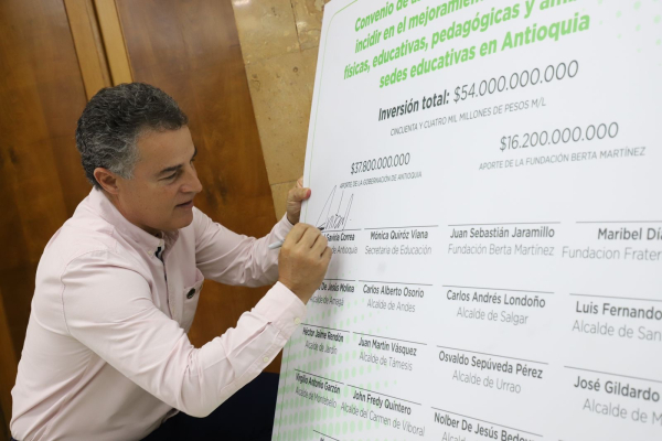 Quince municipios de Antioquia se beneficiarán con convenio para el mejoramiento educativo
