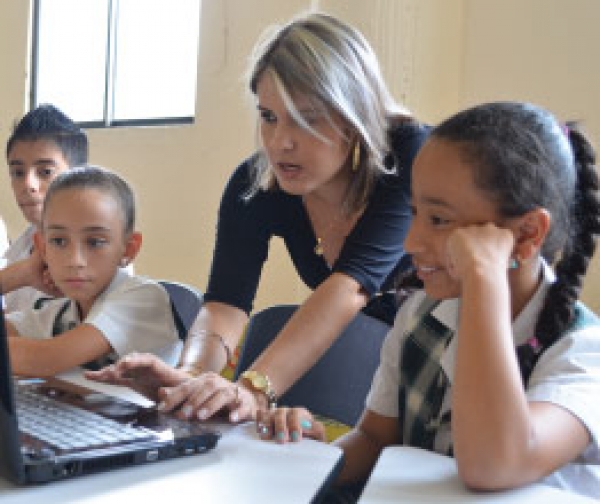 Lista de docentes que no se han notificado