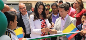 Inauguración EU Luis López de Mesa en Donmatías