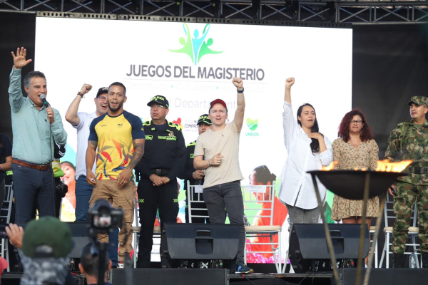 En La Ceja, el Gobernador de Antioquia dio apertura a la final Departamental de los Juegos Deportivos, Recreativos y Culturales del Magisterio